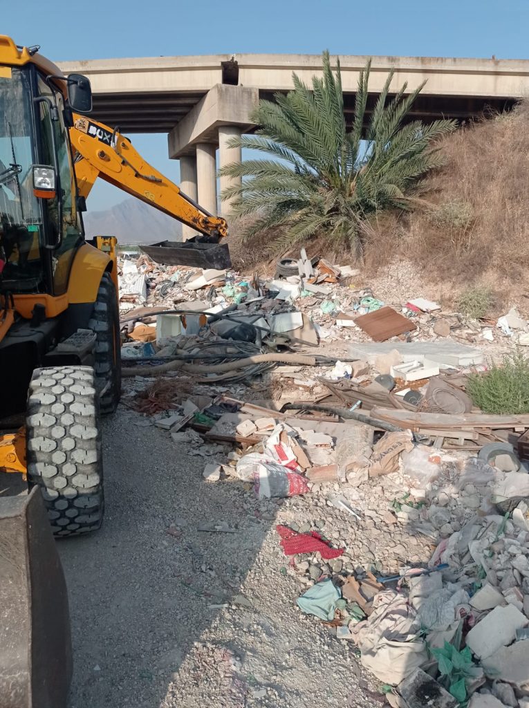 Recogida escombros ilegales